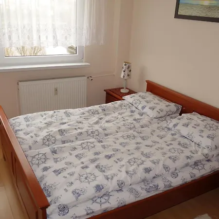 Apartament- Mieszkanie Przy Porcie Jachtowym Apartamento *